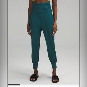 Lululemon Align™ Super-High-Rise Ribbed-Waist Jogger — Full Length